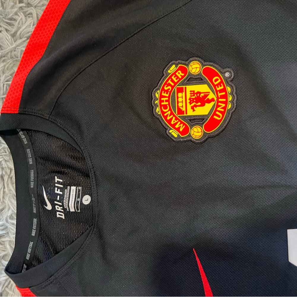 Men’s Nike Manchester United Retro Soccer Jersey Gem